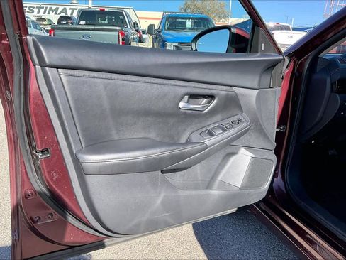 Used 2024 Nissan Sentra SV image 21