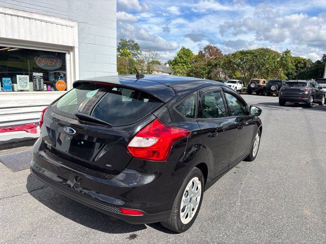 Used 2012 Ford Focus SE FWD image 5