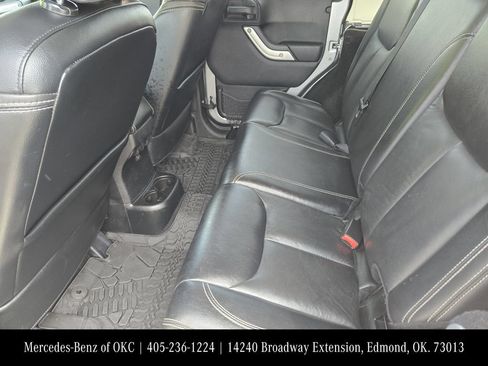 Used 2015 Jeep Wrangler Unlimited Rubicon AWD/4WD image 20