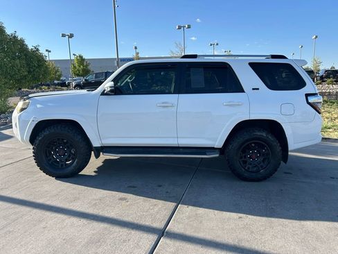 Used 2020 Toyota 4Runner SR5 Premium AWD/4WD image 5