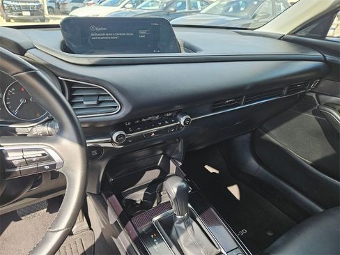 Used 2025 MAZDA CX-30 AWD 2.5 S w/ Preferred Package image 18