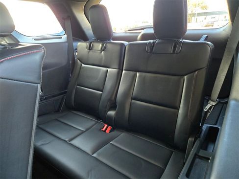 Used 2025 Ford Explorer ST-Line w/ ST-Line Street Pack image 15