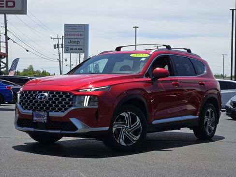 Used 2022 Hyundai Santa Fe SEL FWD image 2