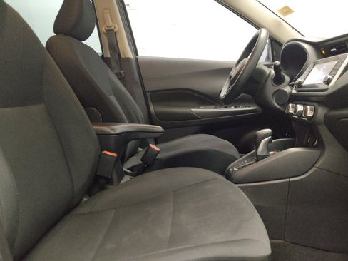 Used 2024 Nissan Kicks S FWD image 21