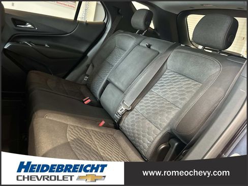 Used 2019 Chevrolet Equinox LT FWD image 12