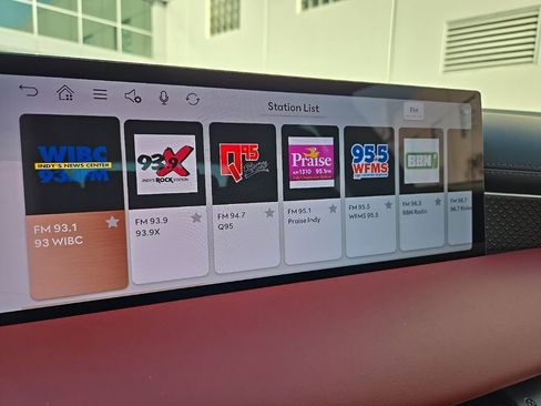 Used 2025 Genesis G80 3.5T Sport Prestige image 41