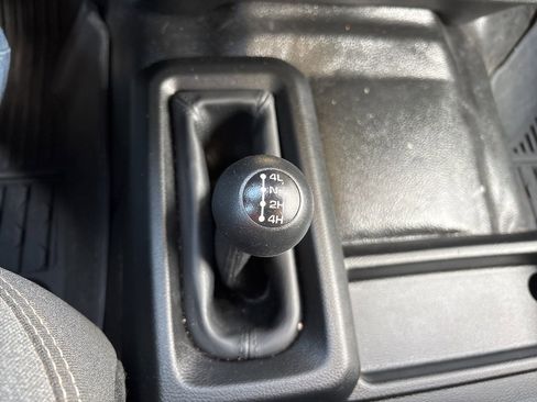 Used 2023 RAM 2500 Tradesman w/ Safety Group image 21