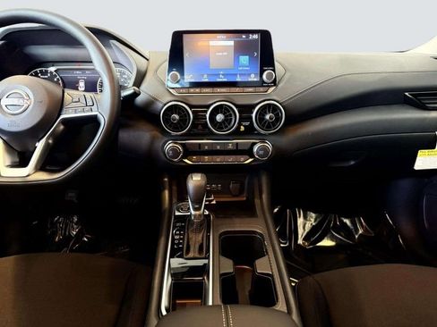 New 2025 Nissan Sentra SV w/ Trunk Package image 19