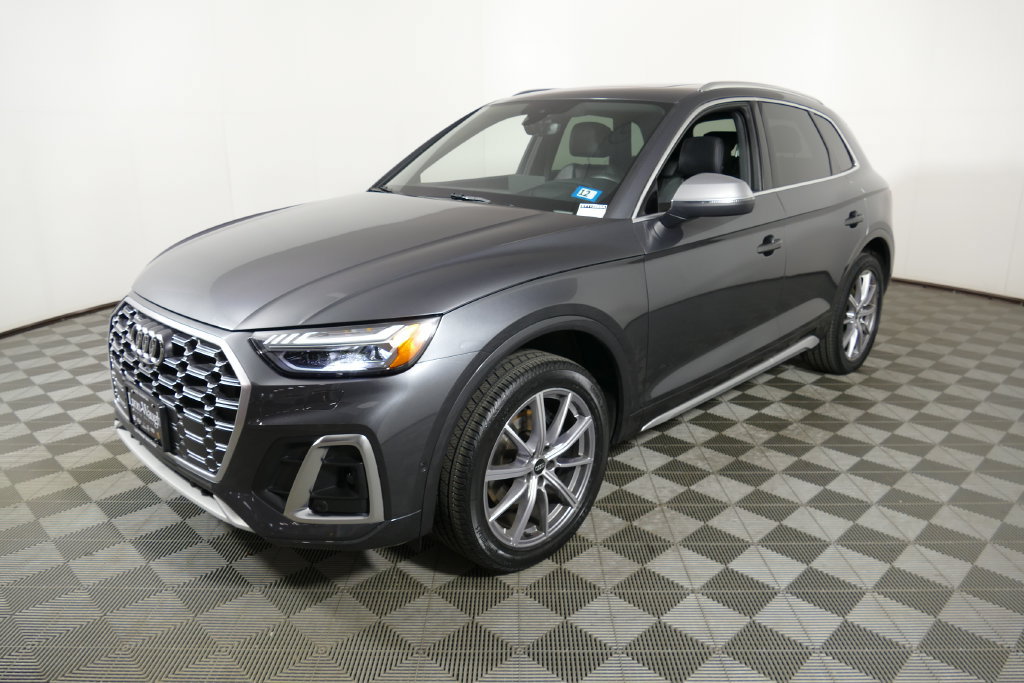 Used 2023 Audi SQ5 Prestige AWD/4WD image 7