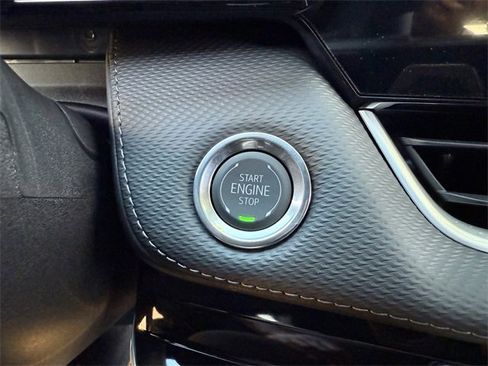 New 2026 Chevrolet Equinox LT w/ Convenience Package II image 21