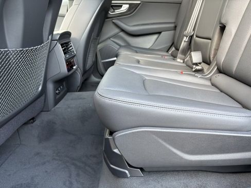 New 2025 Audi Q7 3.0T Premium Plus image 12