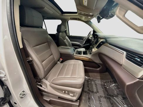 Used 2019 GMC Yukon Denali w/ Denali Ultimate Package AWD/4WD image 35