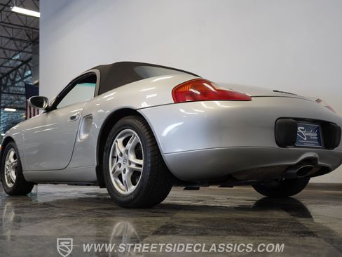 Used 1998 Porsche Boxster RWD image 26