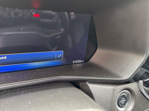 Used 2024 Chevrolet Colorado Trail Boss image 21