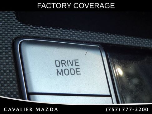 Used 2023 Hyundai Elantra SEL FWD image 24