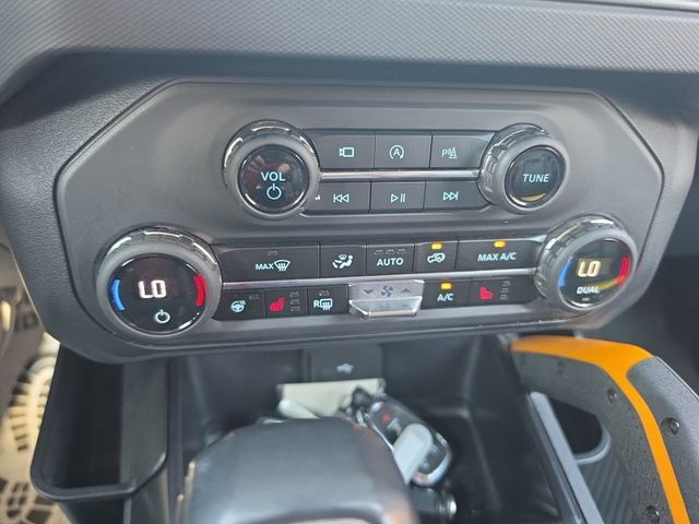 Used 2024 Ford Bronco Badlands AWD/4WD image 17