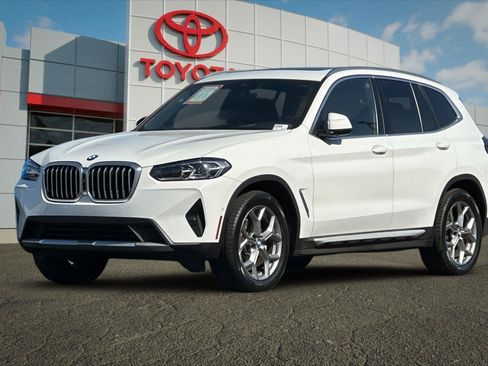 Used 2023 BMW X3 sDrive30i w/ Premium Package RWD image 7