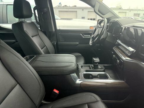 Used 2023 Chevrolet Silverado 1500 RST w/ Rally Edition image 8