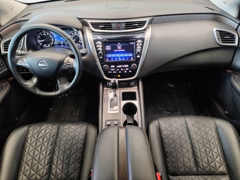 Used 2024 Nissan Murano Platinum w/ Cargo Package FWD image 3
