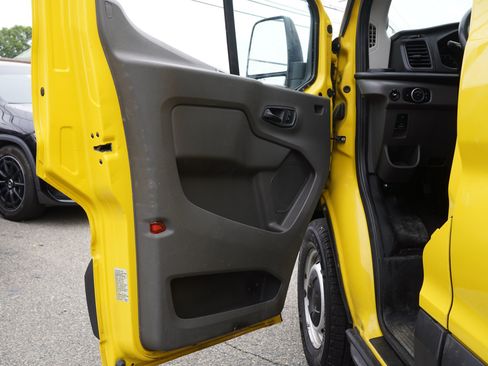 Used 2021 Ford Transit 250 148 High Roof Extended w/ Parcel Delivery Package RWD image 17