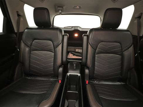 Certified 2022 Nissan Pathfinder Platinum w/ Cargo Package image 15