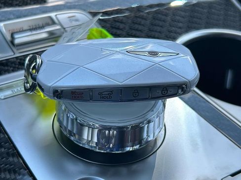 New 2026 Genesis GV70 3.5T Sport Prestige AWD/4WD image 39