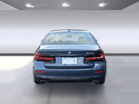 Used 2023 BMW 530e w/ Premium Package RWD image 10