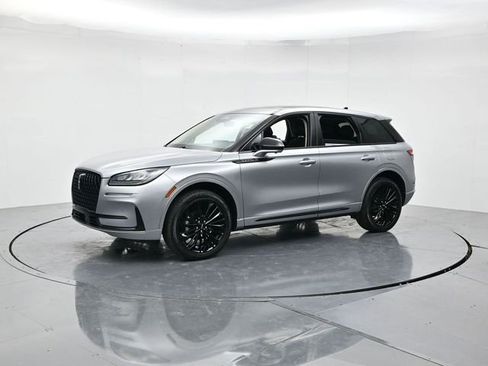 Used 2024 Lincoln Corsair FWD w/ Equipment Group 101A image 5