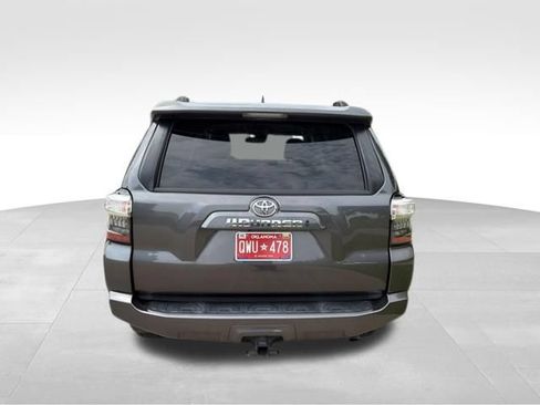 Used 2022 Toyota 4Runner SR5 Premium AWD/4WD image 5