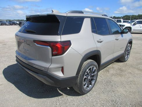New 2027 GMC Terrain Elevation w/ Elevation Premium Package FWD image 4