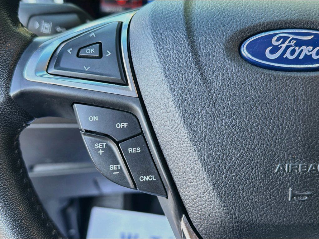 Used 2020 Ford Edge SEL w/ Convenience Package AWD/4WD image 12