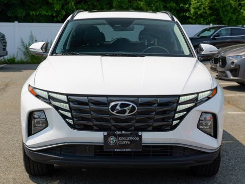 Used 2023 Hyundai Tucson SEL w/ Convenience Package AWD/4WD image 2