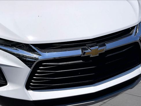 Used 2021 Chevrolet Blazer LT FWD image 30