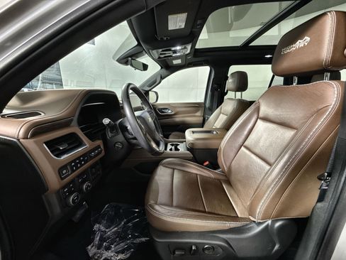 Used 2022 Chevrolet Tahoe High Country image 13