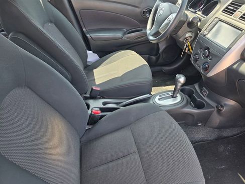 Used 2019 Nissan Versa SV FWD image 20