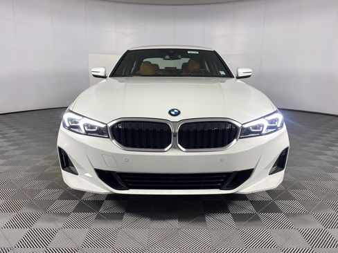 New 2025 BMW 330i xDrive Sedan w/ Convenience Package image 3