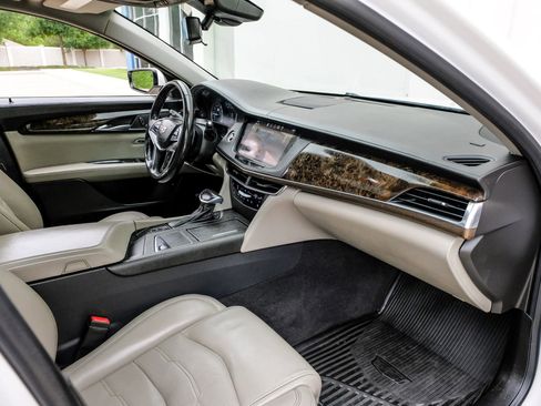 Used 2018 Cadillac CT6 Luxury w/ Active Chassis Package AWD/4WD image 21
