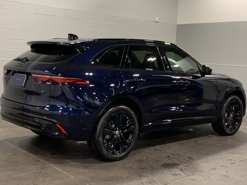 New 2026 Jaguar F-PACE R-Dynamic S image 2
