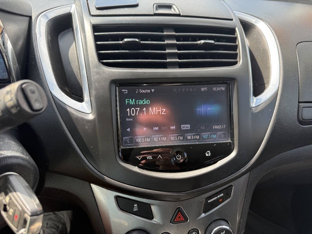 Used 2016 Chevrolet Trax LTZ w/ Midnight Edition FWD image 19