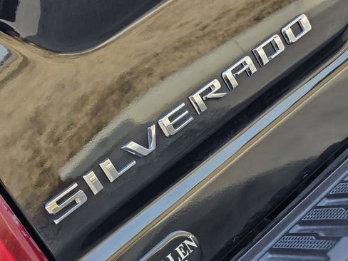 Used 2022 Chevrolet Silverado 3500 High Country image 11