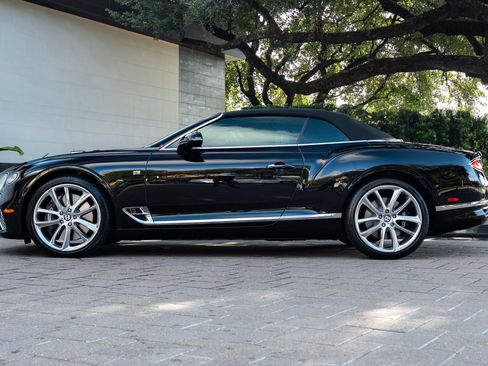 Used 2020 Bentley Continental GT AWD/4WD image 21