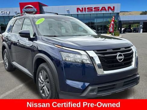 Certified 2024 Nissan Pathfinder SV AWD/4WD image 1