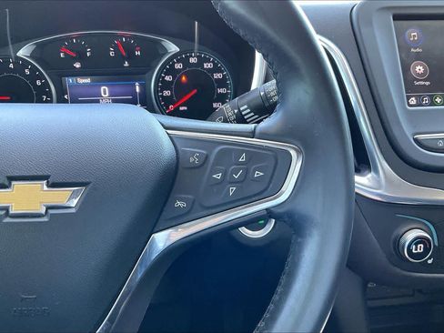 Used 2021 Chevrolet Equinox LT FWD image 24