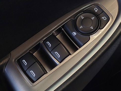 Used 2025 Chevrolet Malibu LT FWD image 27