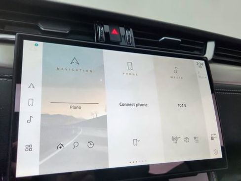 Used 2025 Jaguar F-PACE R-Dynamic S image 47