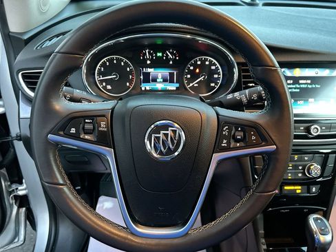 Used 2020 Buick Encore Preferred AWD/4WD image 29