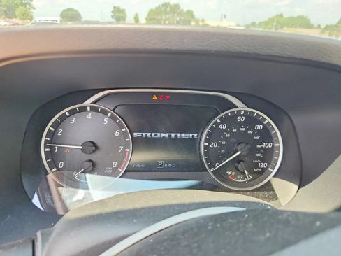 Used 2026 Nissan Frontier S RWD image 9