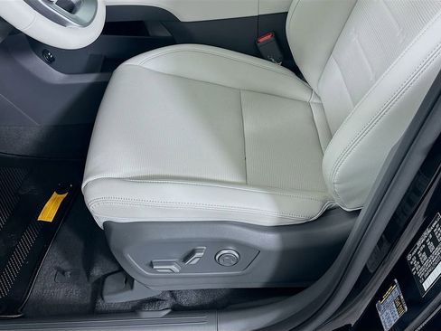 New 2026 Hyundai Santa Fe Limited FWD image 20