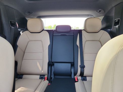 New 2026 Porsche Cayenne image 41