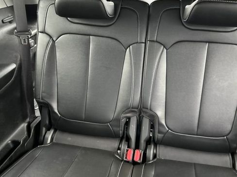 Used 2023 Jeep Grand Cherokee L Limited image 17